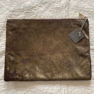 NWT Monserat De Lucca Lather Pouch